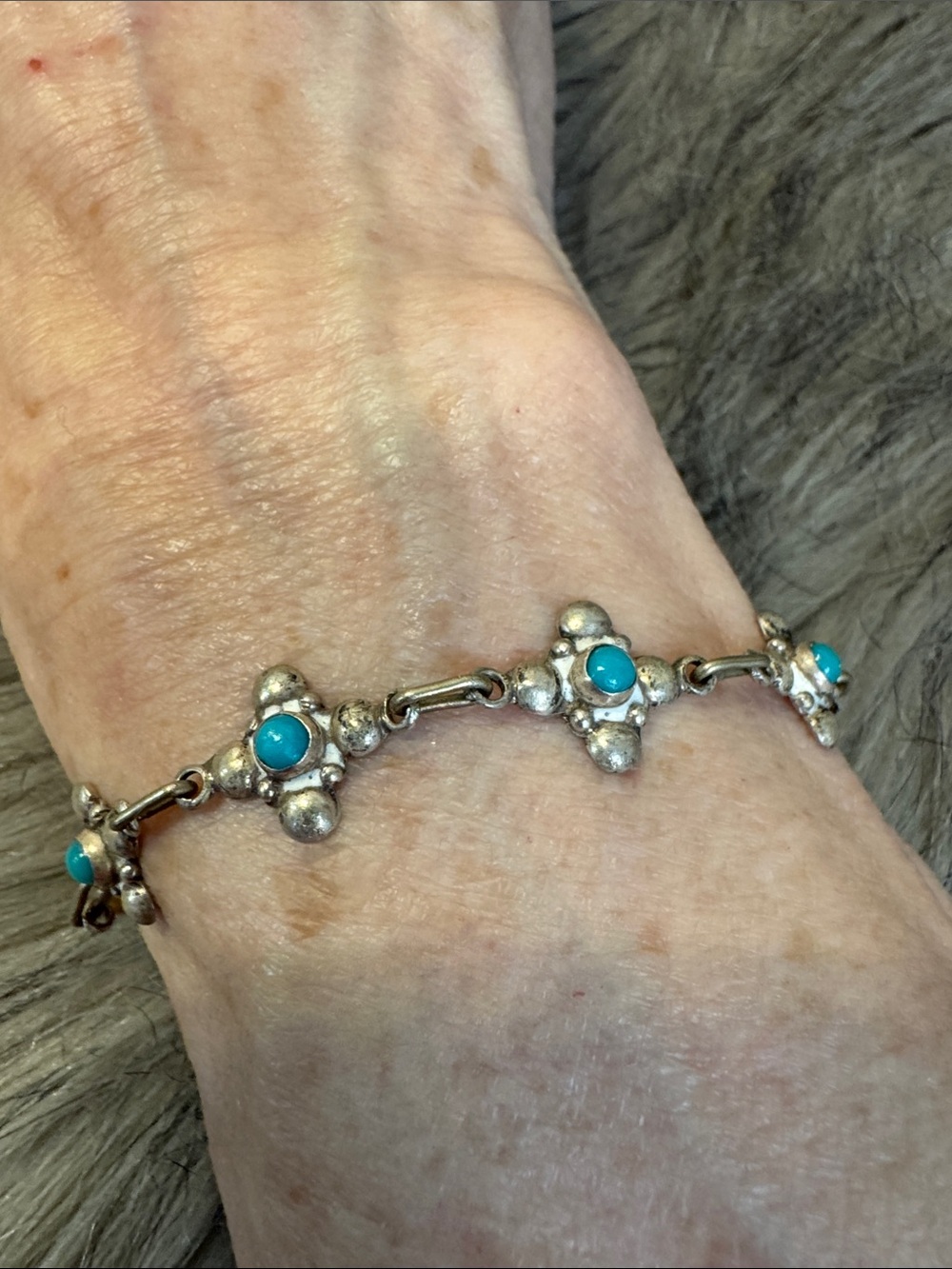 Vintage Silver Turquoise Link Bracelet - Blue Turquoise Stone Accent